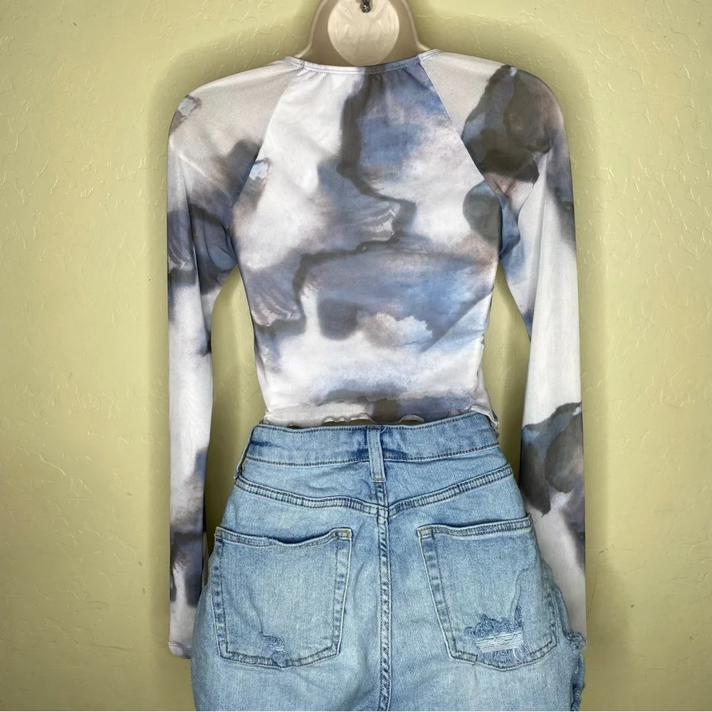 Stylish Abstract Long Sleeve Women's Top Size S Small - Picture 8 of 12